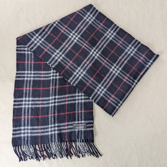 Burberry Used Designer Scarf Blue – Unisex Lambswool – Elegant Winter Accessory. - Picture 1 of 7
